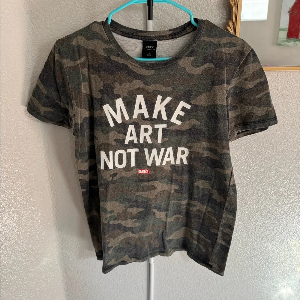 OBEY motto tee “Make Art” - Picture 1 of 3